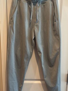 Hollister Men's Light Gray Drawstring Joggers